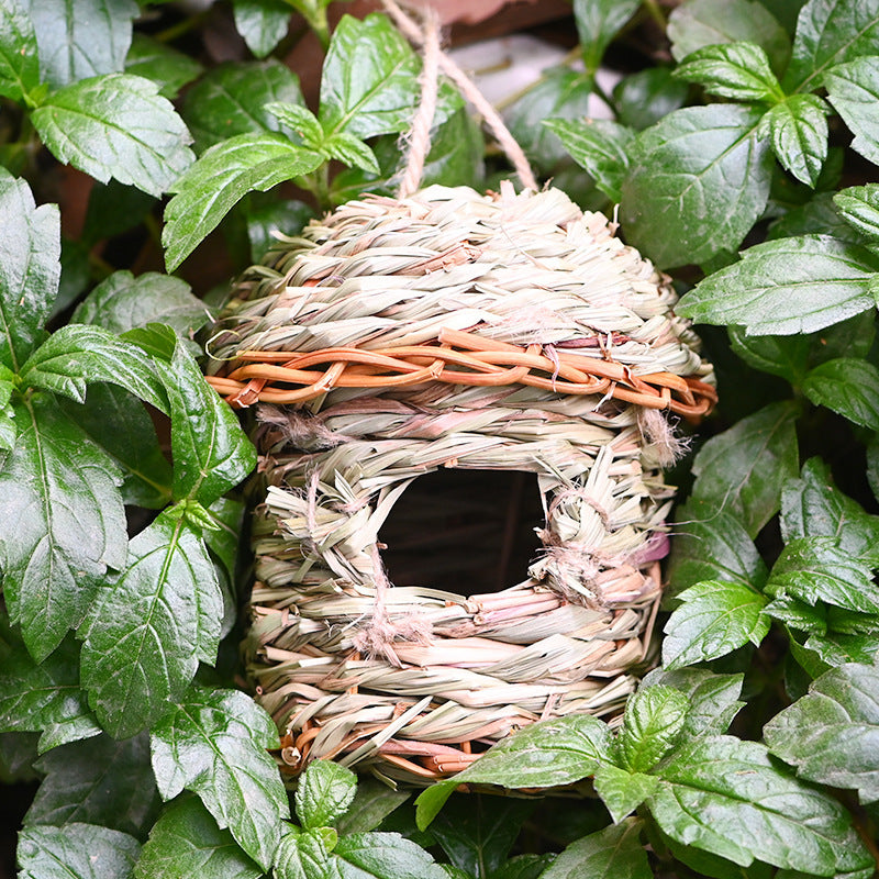 Handwoven Straw Bird Nest – Creative Cage