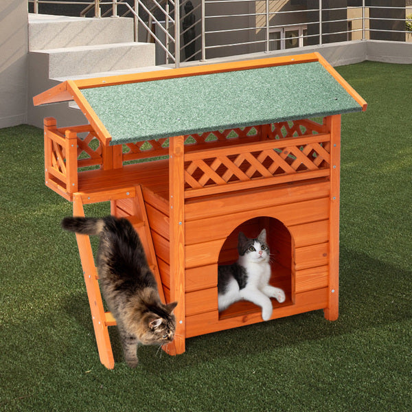 2-layer Fence, Green Asphalt Roof, Cat House